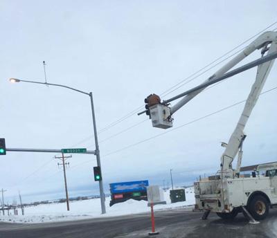 1-fall-protection-bucket-truck.jpg