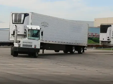 Yard-Truck-Backing-Up-Safely.webp