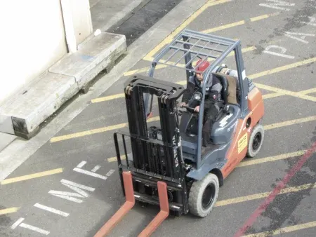 forklift-1-1.webp