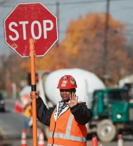 workzone-safety-training-ppe-personal-protective-equipment.webp